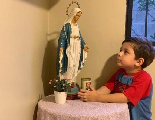 María mi Intercesora, 90 minutos