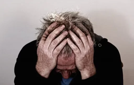 Escrutopo, de una sola pieza
