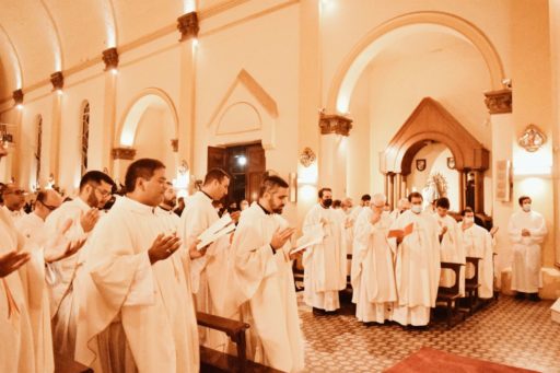 EL SACERDOCIO, UNA VIDA DE VOCACIÓN