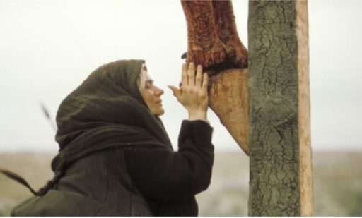 Virgen María. despojan